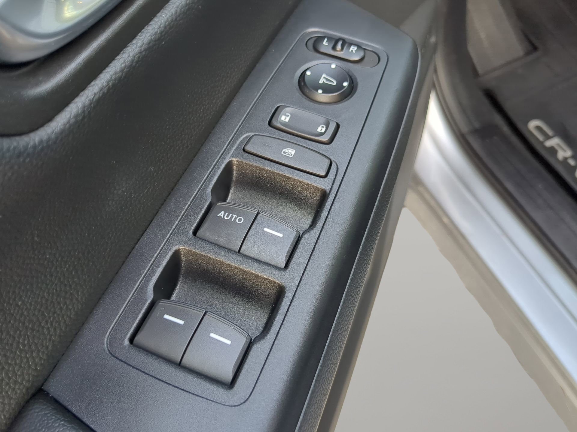 Used 2026 Honda CR-V LX image 54