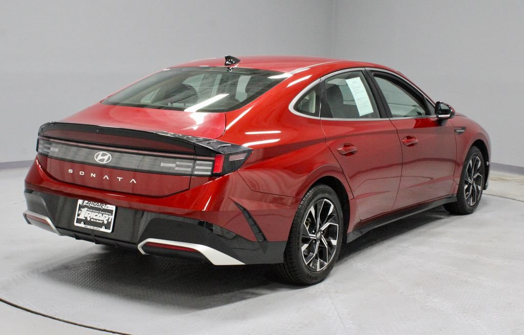 Used 2024 Hyundai Sonata SEL FWD image 9