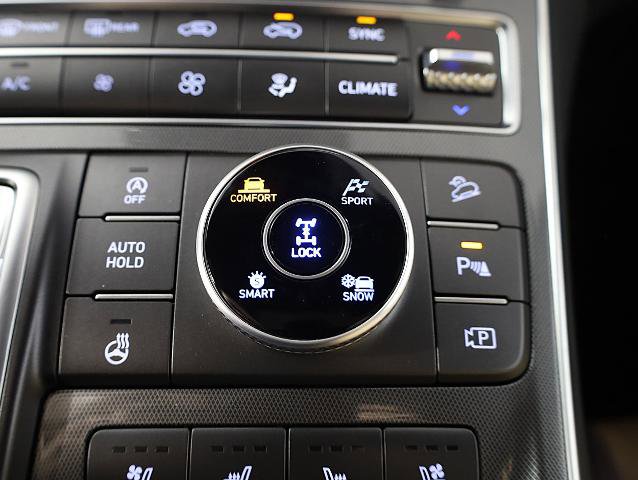 Used 2023 Hyundai Santa Fe Calligraphy AWD/4WD image 16