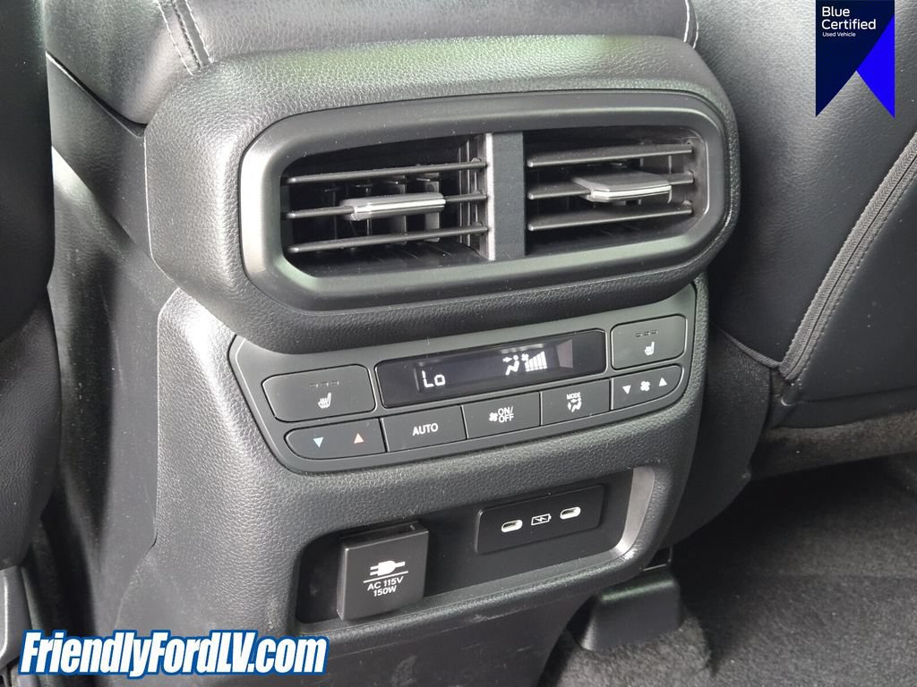 Used 2025 Honda Pilot Elite image 18