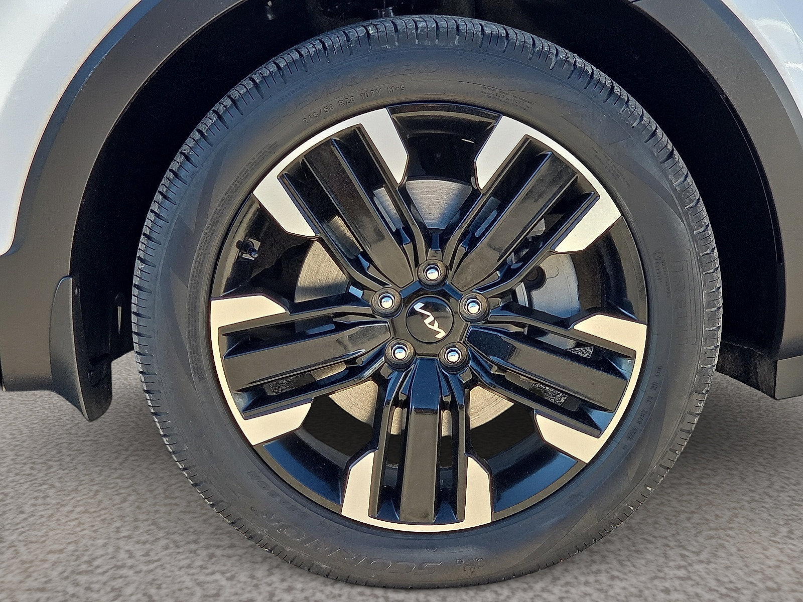 Used 2024 Kia Telluride SX FWD image 7