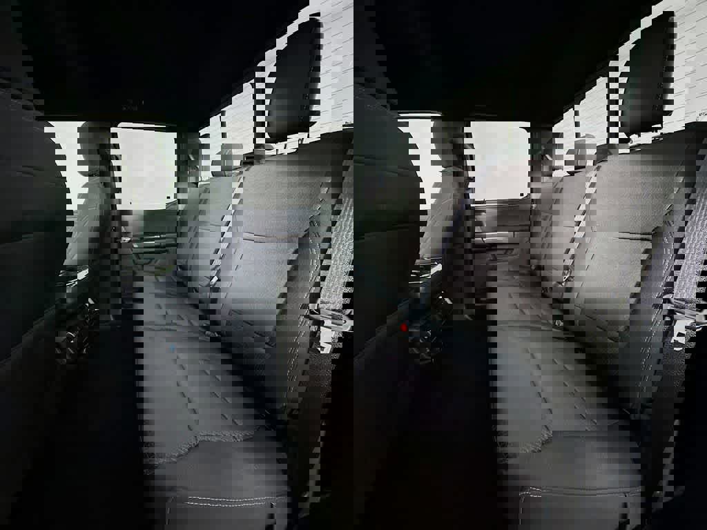 Certified 2023 Ford F150 XLT w/ Equipment Group 302A High image 17