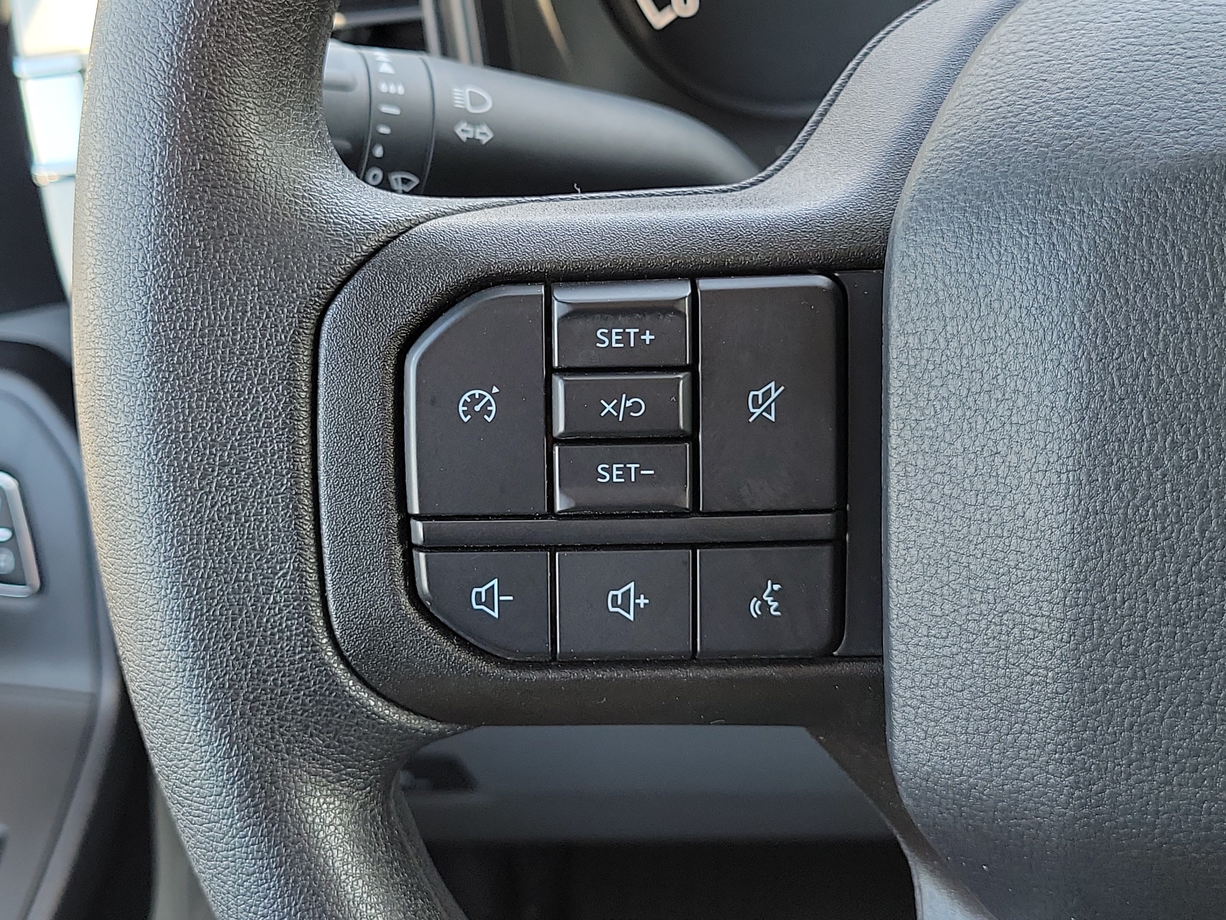 Certified 2025 Ford F350 XL AWD/4WD image 22