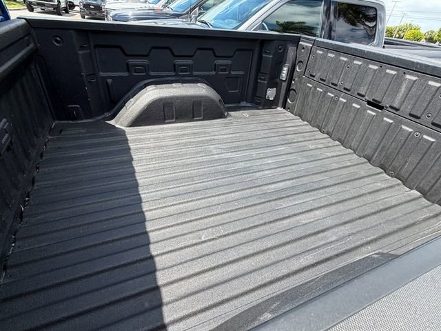 Used 2023 GMC Sierra 1500 AT4 w/ AT4 Premium Package AWD/4WD image 10
