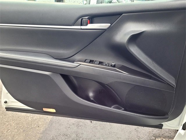 Used 2023 Toyota Camry XSE image 14