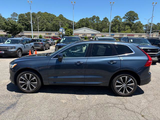 Used 2022 Volvo XC60 B5 Momentum w/ Advanced Package AWD/4WD image 8