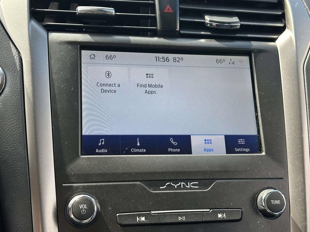 Certified 2020 Ford Fusion SE FWD image 18