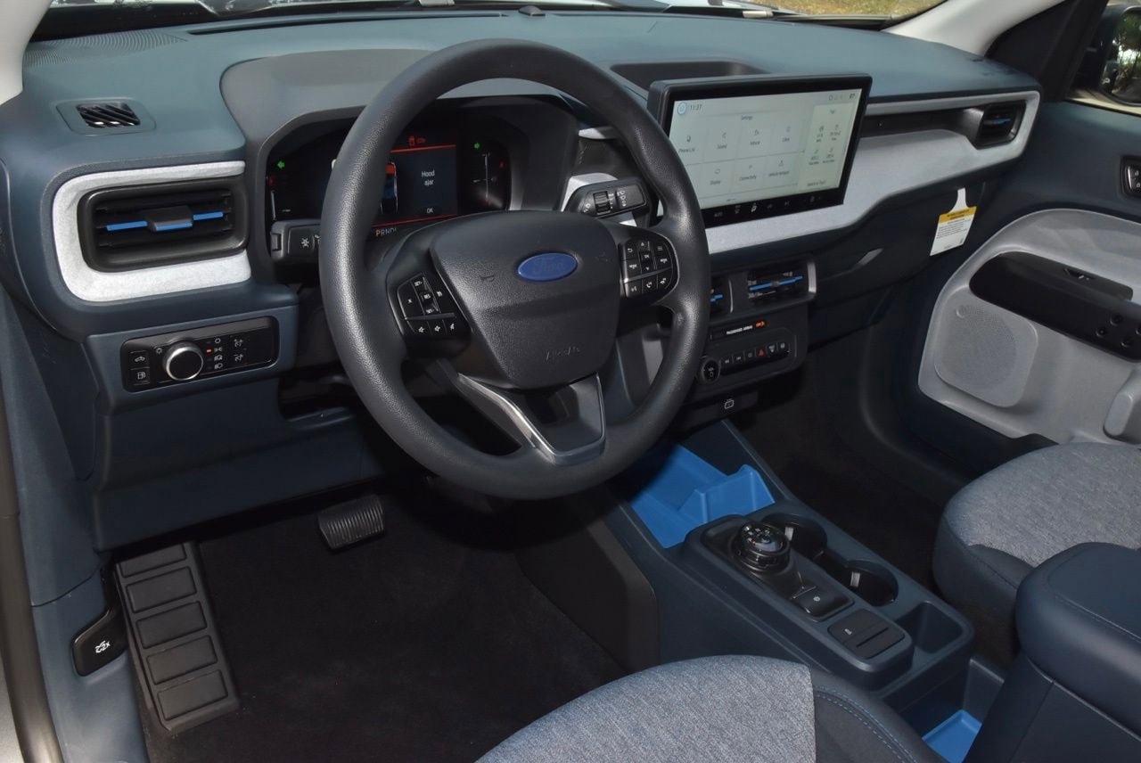 Certified 2026 Ford Maverick XLT FWD image 32