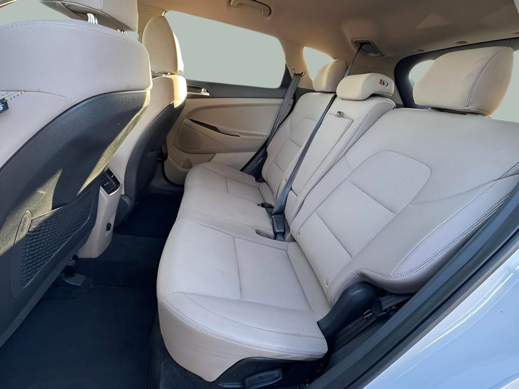 Used 2020 Hyundai Tucson SEL w/ Cargo Package image 17