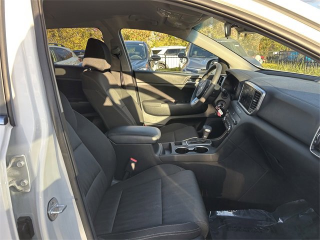 Used 2020 Kia Sportage LX image 34