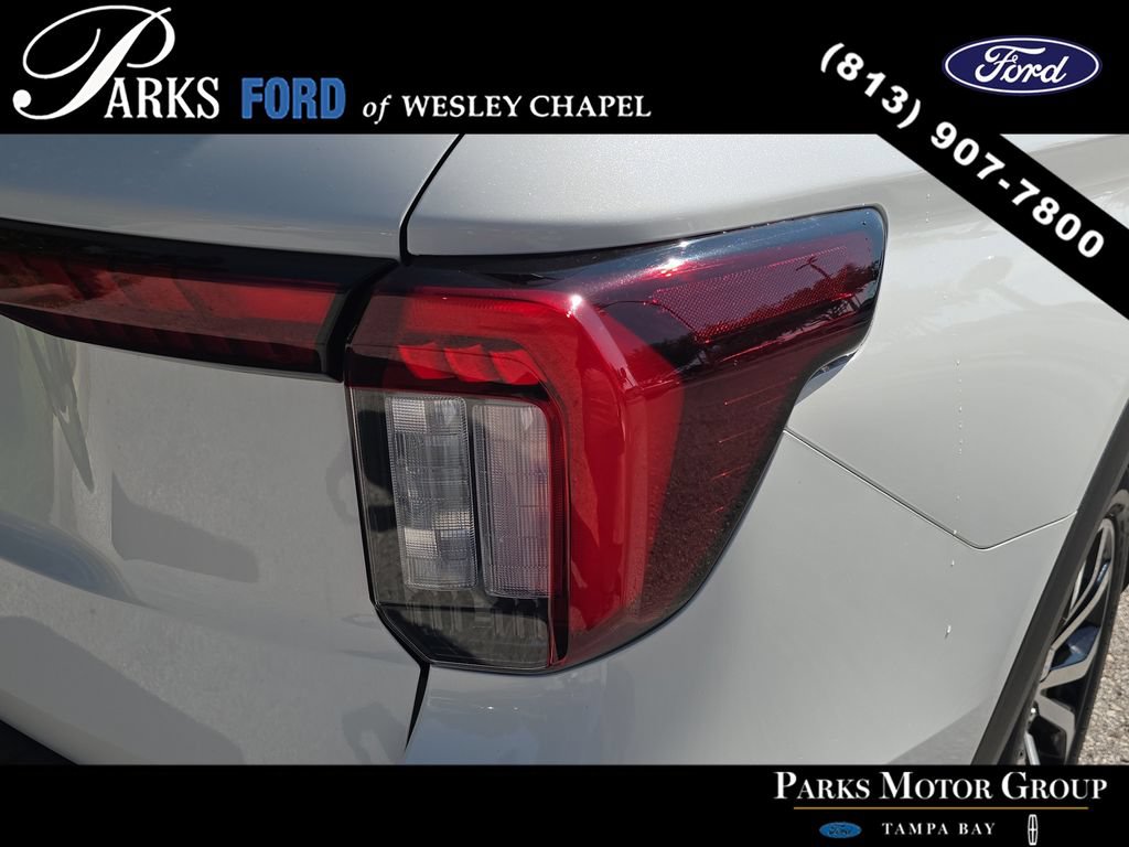 Certified 2025 Ford Explorer ST-Line w/ Premium Package RWD image 8