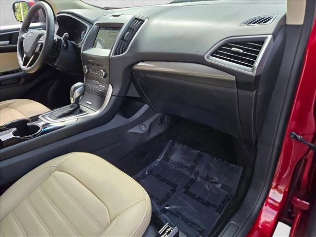 Certified 2018 Ford Edge SEL w/ Equipment Group 201A FWD image 20