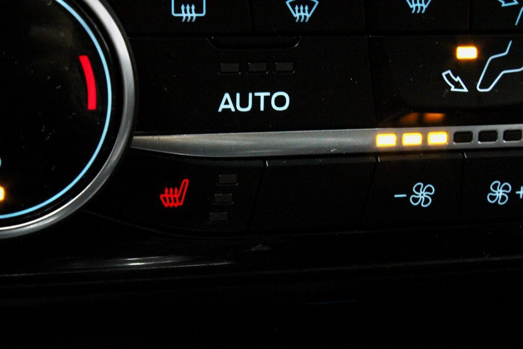 Certified 2022 Ford Escape SEL image 28