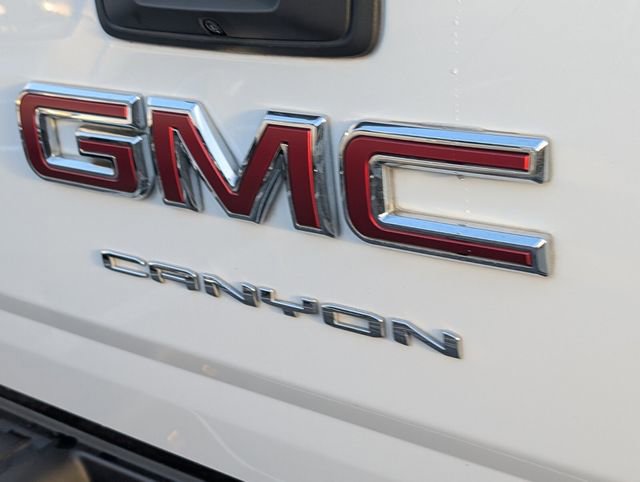 Used 2022 GMC Canyon Elevation w/ Trailering Package AWD/4WD image 13