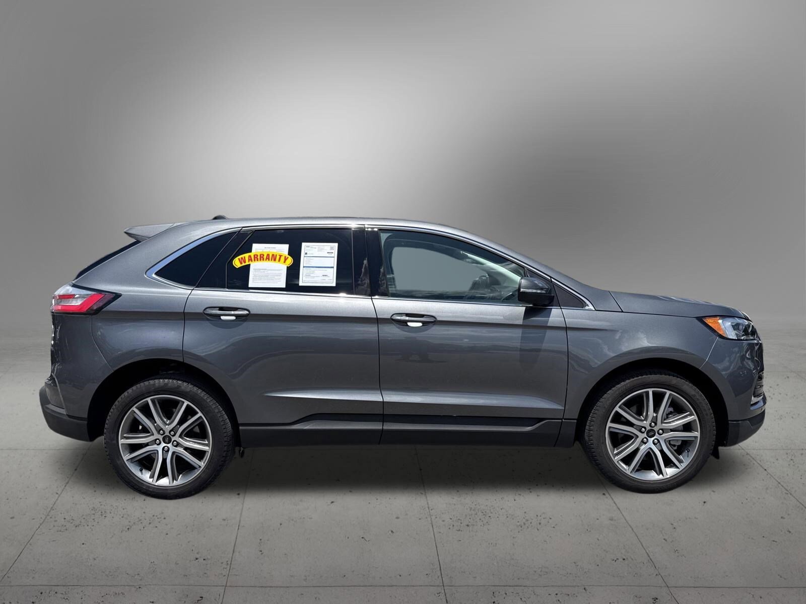 Certified 2024 Ford Edge Titanium w/ Equipment Group 301A AWD/4WD image 5