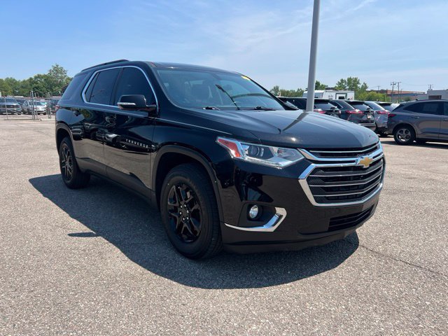 Used 2019 Chevrolet Traverse LT FWD image 3
