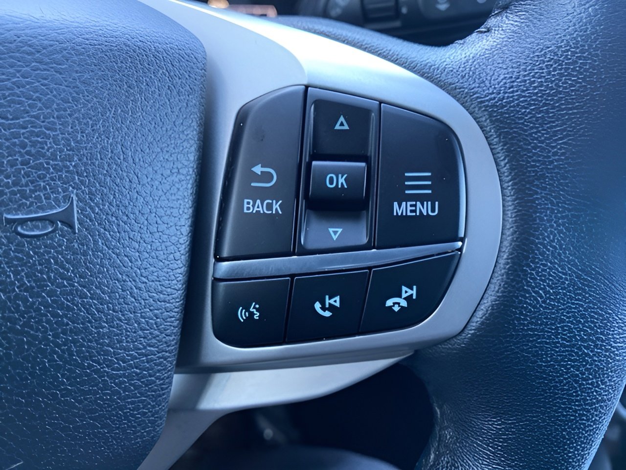 Certified 2021 Ford Explorer Limited image 18