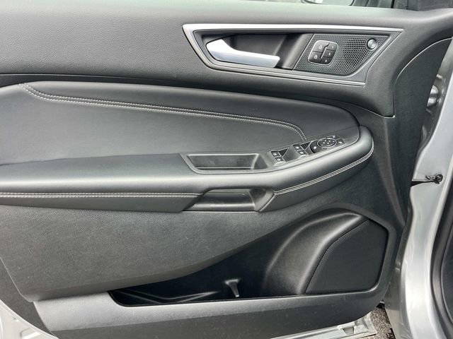 Certified 2024 Ford Edge Titanium image 27