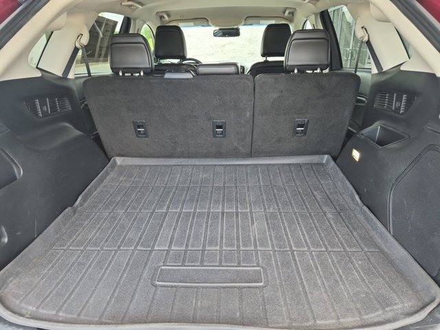 Certified 2020 Ford Edge Titanium FWD image 32