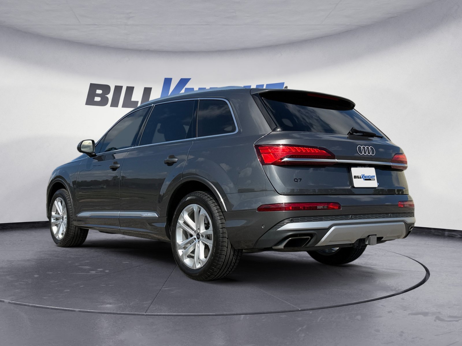 Used 2025 Audi Q7 3.0T Premium Plus AWD/4WD image 3