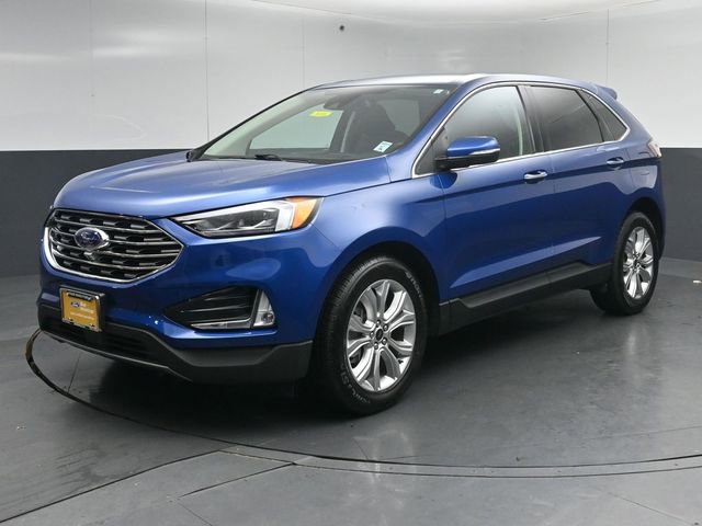 Certified 2024 Ford Edge Titanium w/ Equipment Group 301A AWD/4WD image 3