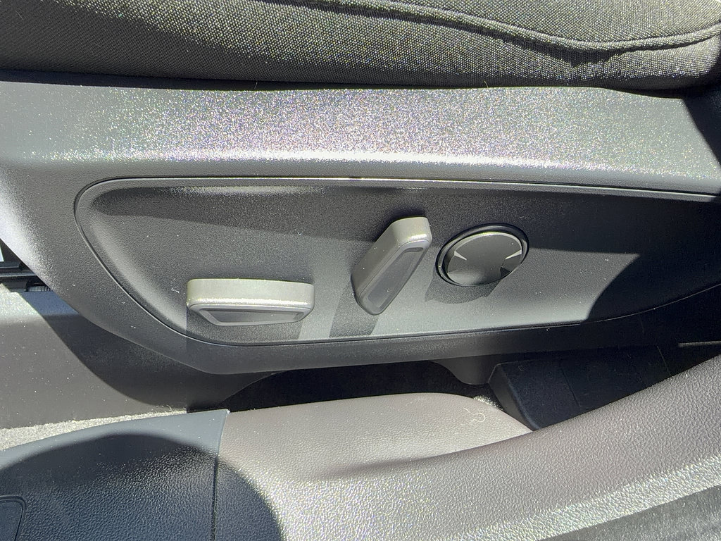 Certified 2024 Ford Escape Active FWD image 32