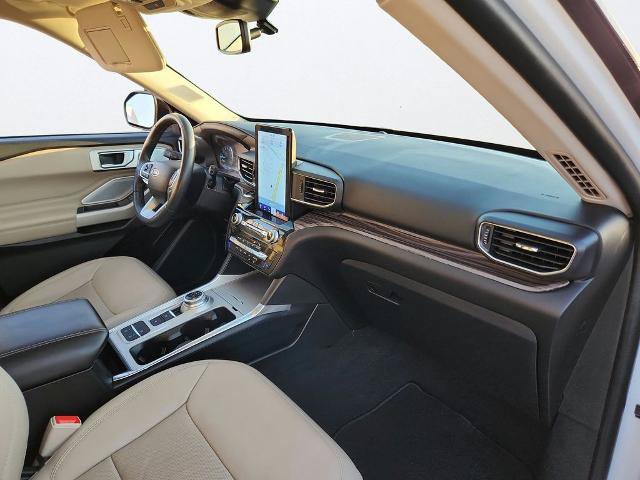 Certified 2023 Ford Explorer Limited w/ Limited Technology Package RWD image 25