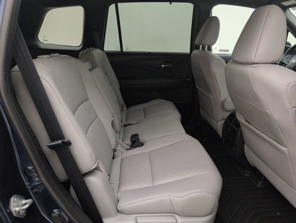 Used 2021 Honda Passport EX-L image 16