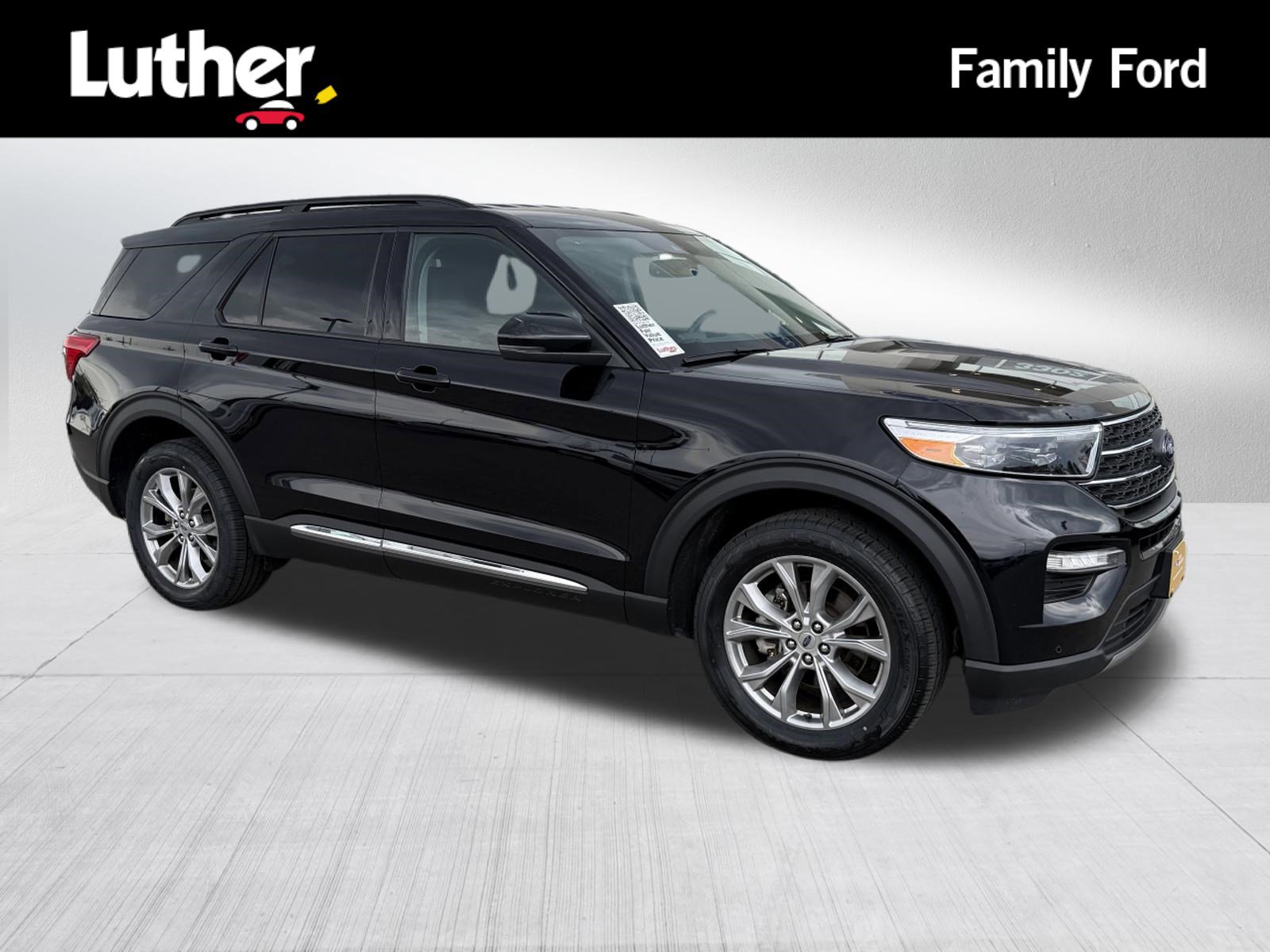 Certified 2023 Ford Explorer XLT w/ Equipment Group 202A
