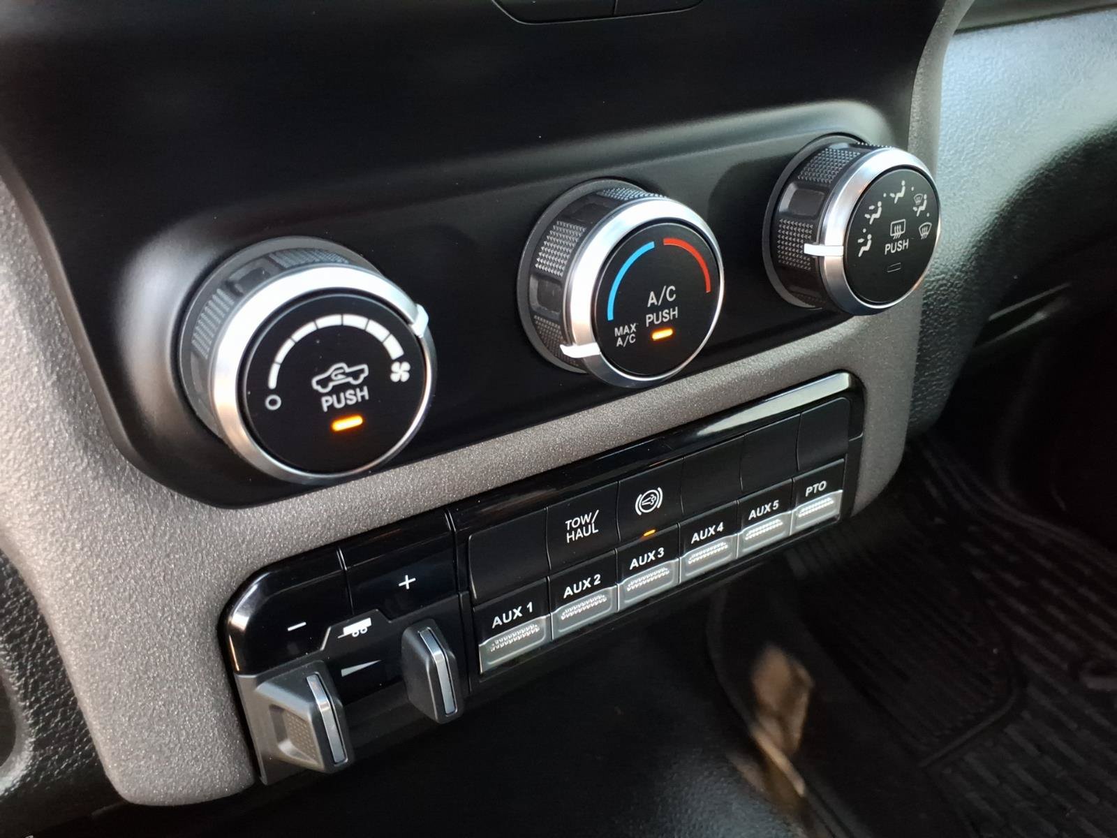Used 2022 RAM 5500 Tradesman AWD/4WD image 21
