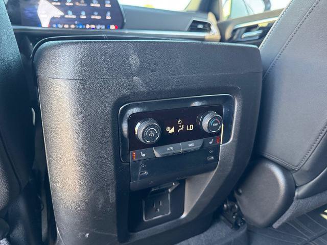 Used 2025 Chevrolet Tahoe Premier w/ Sun And Tow Package AWD/4WD image 18