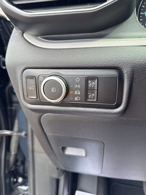 Certified 2024 Ford Explorer XLT w/ Equipment Group 202A AWD/4WD image 19