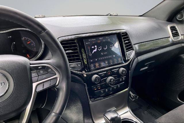 Used 2020 Jeep Grand Cherokee Altitude AWD/4WD image 6