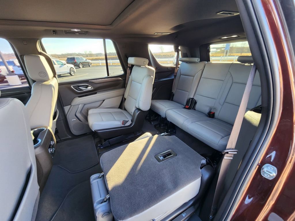 Used 2023 Chevrolet Tahoe Z71 w/ Luxury Package image 23
