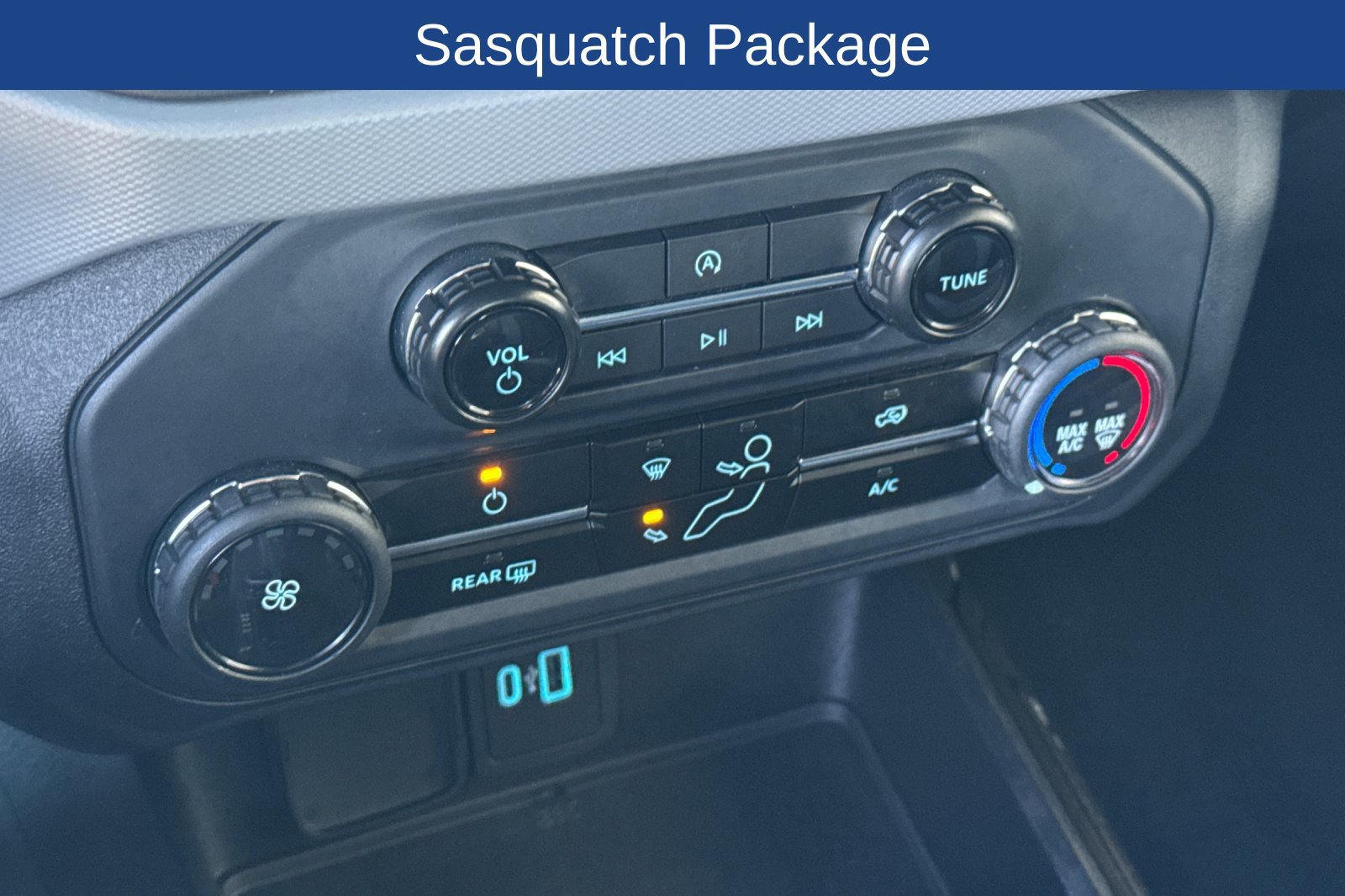 Certified 2023 Ford Bronco 2-Door w/ Sasquatch Package AWD/4WD image 25