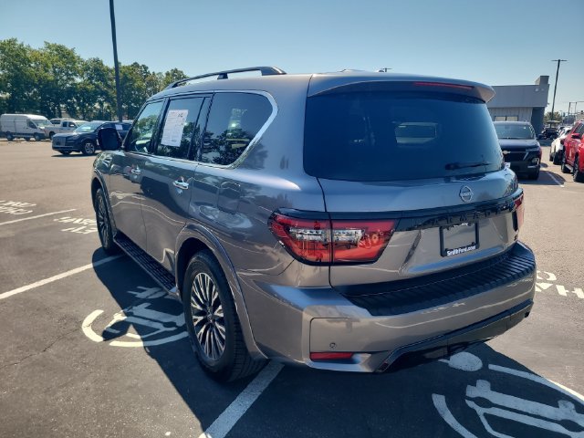 Used 2024 Nissan Armada SL w/ Midnight Edition Package AWD/4WD image 7