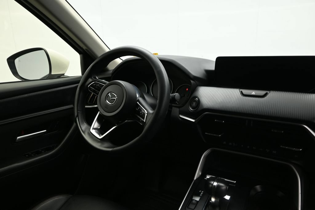 Used 2024 MAZDA CX-90 3.3 Turbo w/ Select Package AWD/4WD image 17