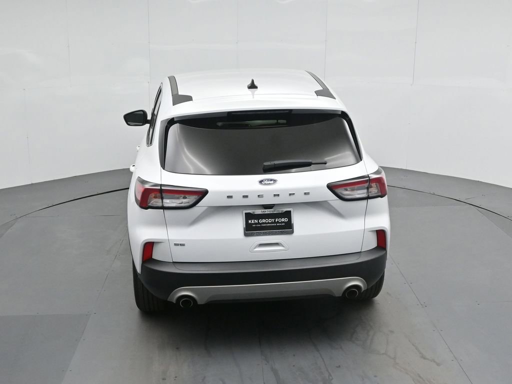 Certified 2022 Ford Escape SE w/ Convenience Package image 43