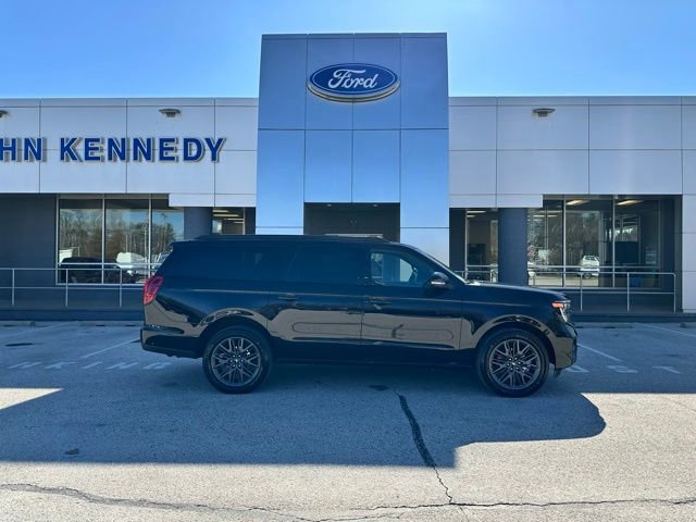 Certified 2025 Ford Expedition Max Platinum w/ Stealth Performance Package AWD/4WD image 20