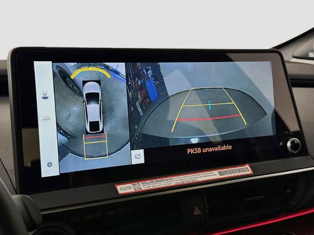 Used 2025 Toyota Prius Plug-In Hybrid w/ Limited Premium Package FWD image 26
