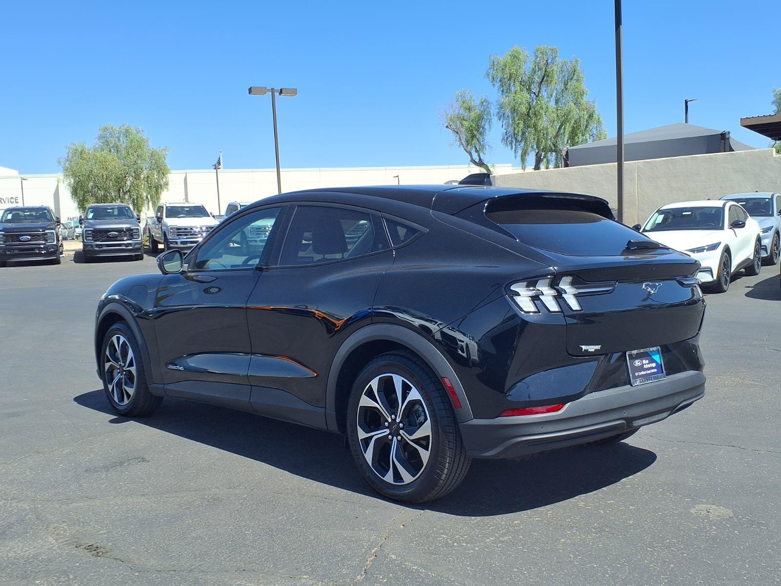 Certified 2025 Ford Mustang Mach-E Select AWD/4WD image 4