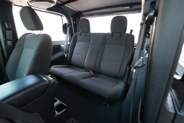 Used 2023 Jeep Wrangler Sport AWD/4WD image 14