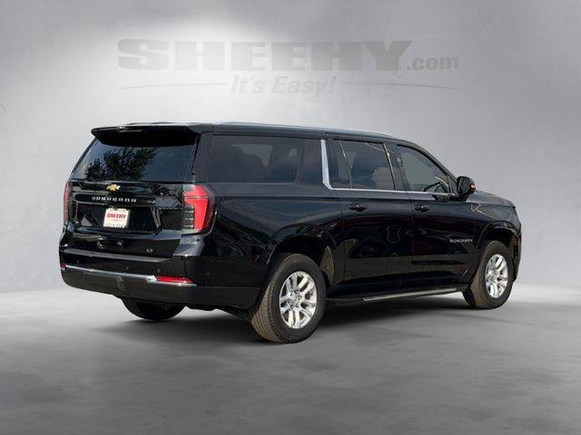 Used 2025 Chevrolet Suburban LT w/ Comfort Package AWD/4WD image 13