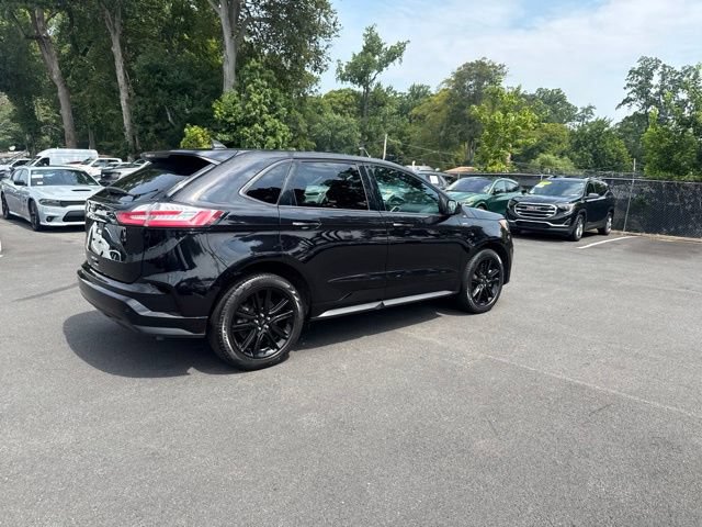 Certified 2024 Ford Edge ST-Line AWD/4WD image 8