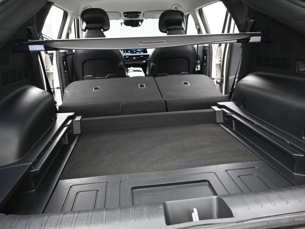 Used 2022 Kia EV6 Wind w/ Wind Technology Package image 23