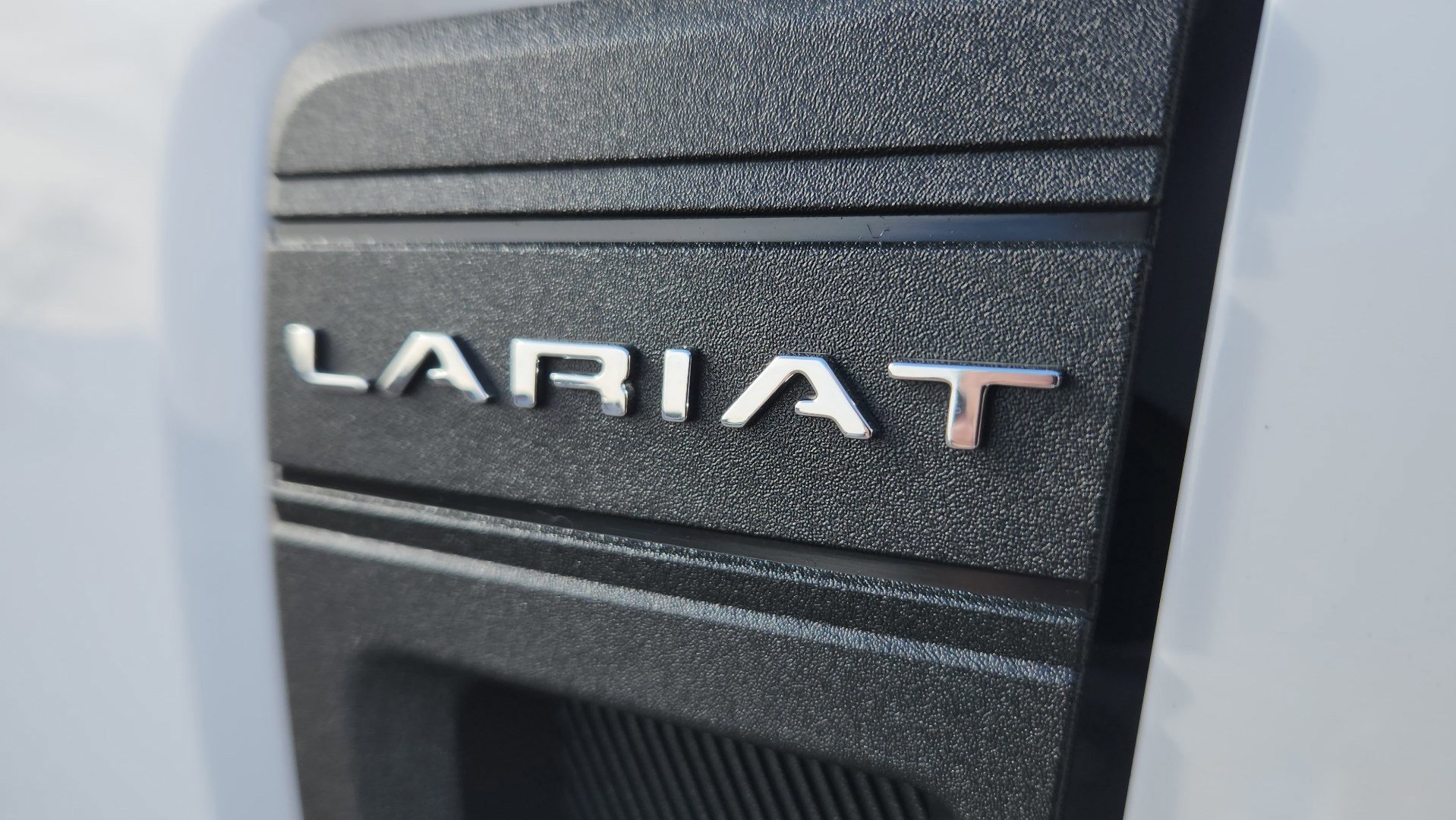 Certified 2022 Ford Maverick Lariat w/ Lariat Luxury Package image 23