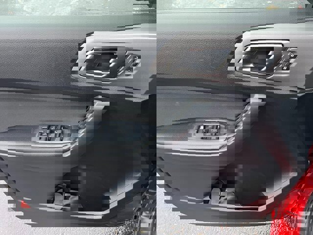 Certified 2019 Ford Ranger XLT w/ Equipment Group 301A Mid image 14