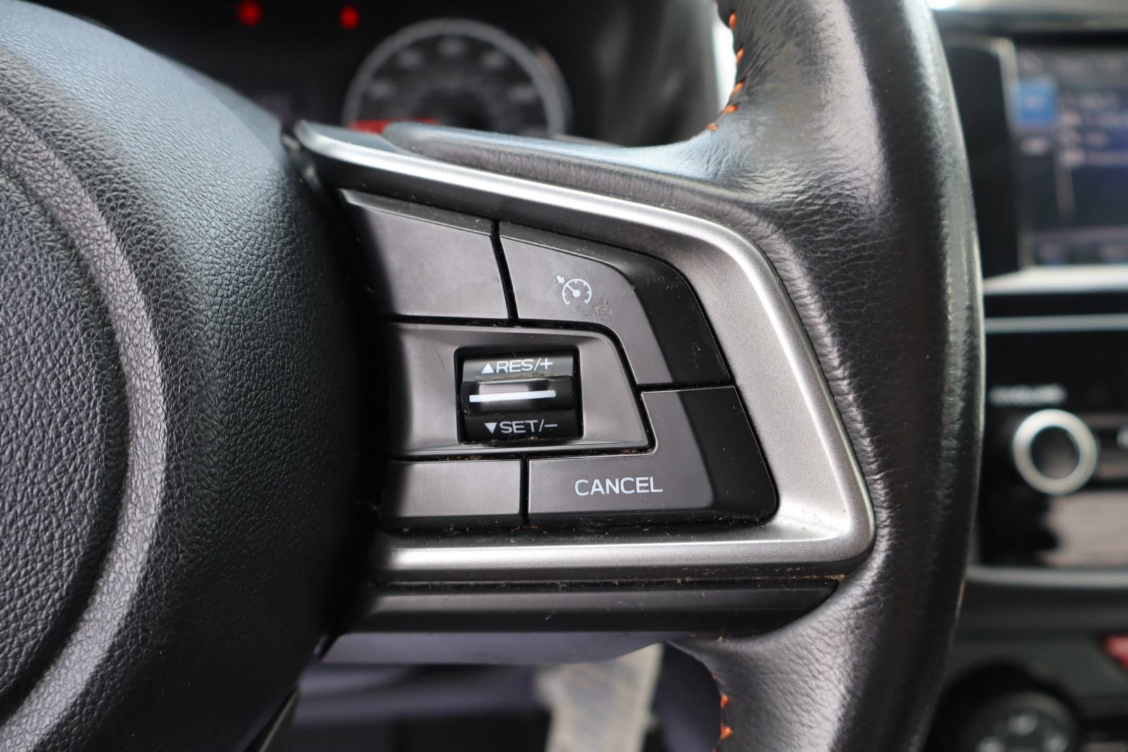 Used 2018 Subaru Crosstrek 2.0i Premium AWD/4WD image 17