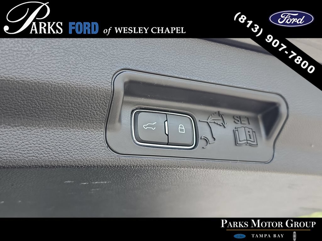 Certified 2020 Ford Explorer XLT w/ Equipment Group 202A RWD image 9