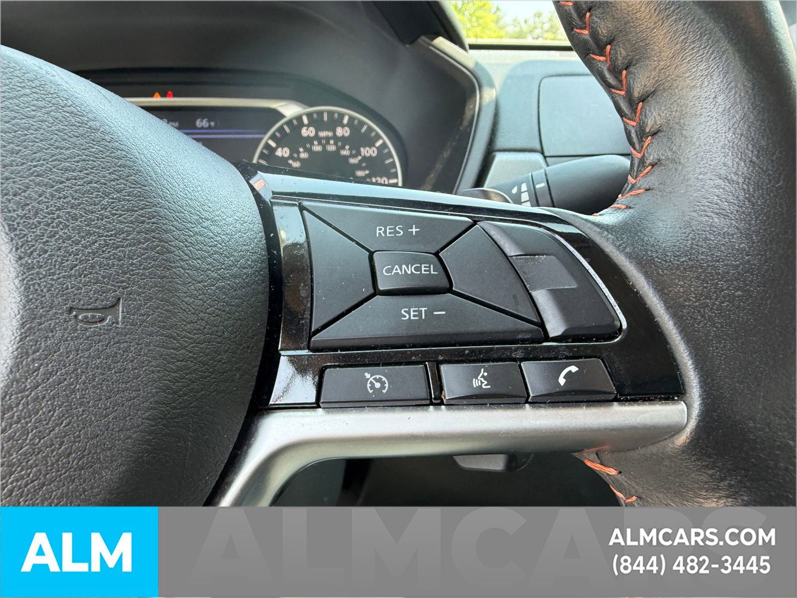 Used 2025 Nissan Altima 2.5 SR FWD image 23